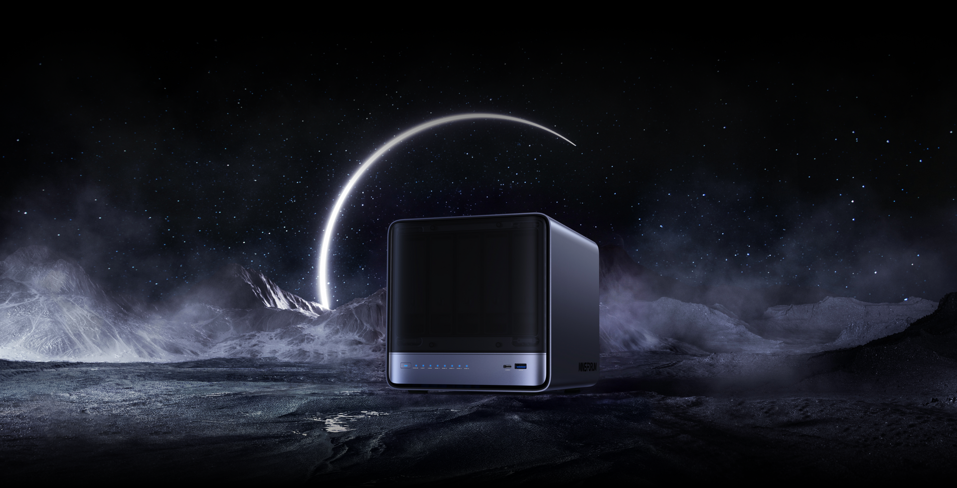 MINISFORUM N5 MAX AI NAS | AMD Ryzen™ AI Max+ 395｜HDDベイ×5 | M.2・U.2 SSD PEle X16スロット×3