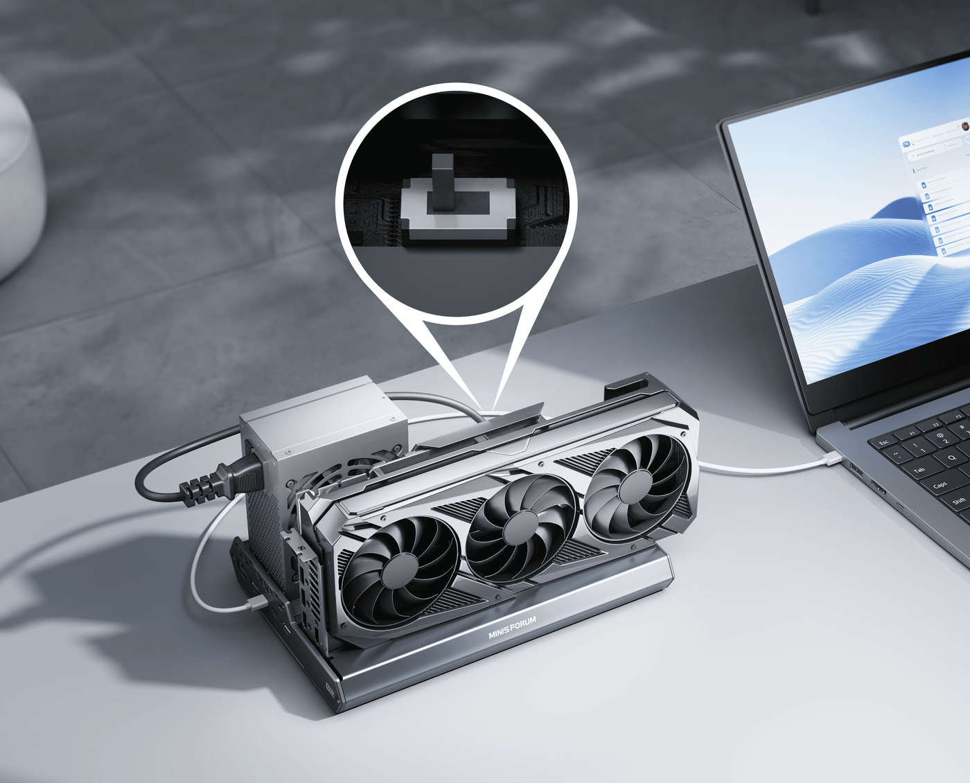 Minisforum DEG2 OCulink · USB4 V2 eGPU ドック
