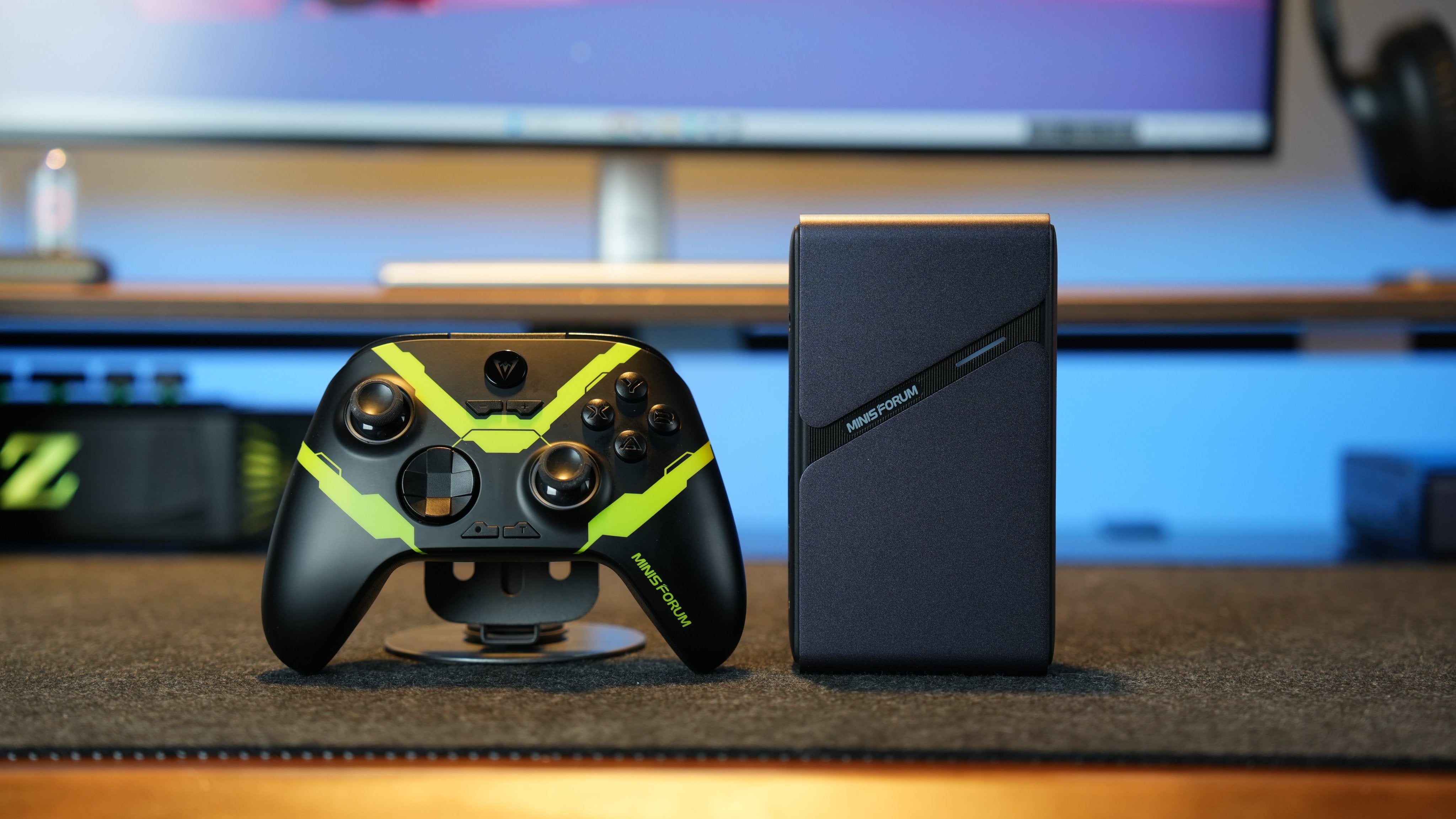 Minisforum TB4-01 12 in 1 Thunderbolt4 ドッキングステーション